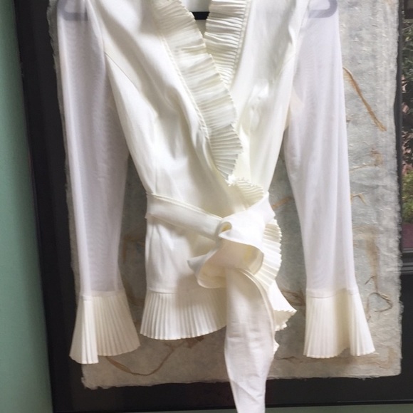 J.R evenings ruffle and mesh blouse - Picture 2 of 7